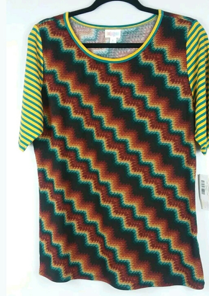 LulaRoe Gigi Design Stripe T-shirt
